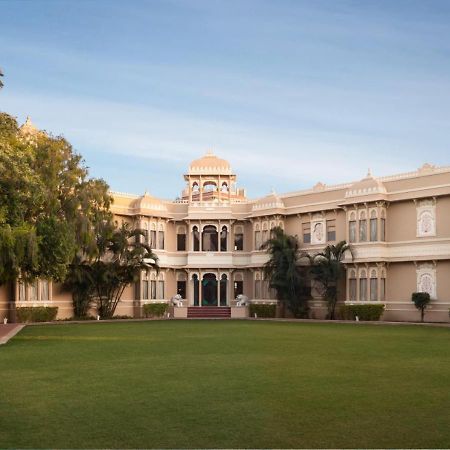 Juesta Rajputana Resort & Convention Centre, Udaipur Buitenkant foto