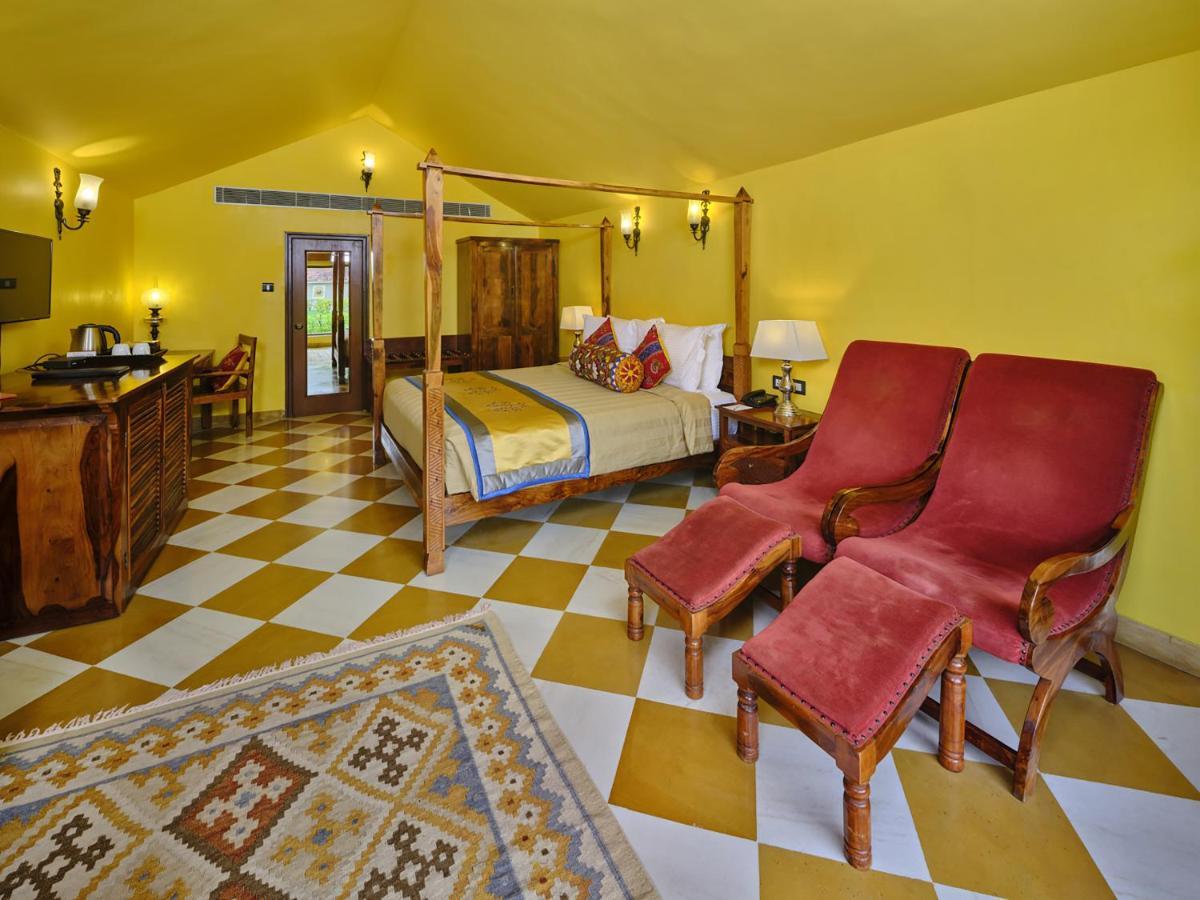 Juesta Rajputana Resort & Convention Centre, Udaipur Buitenkant foto