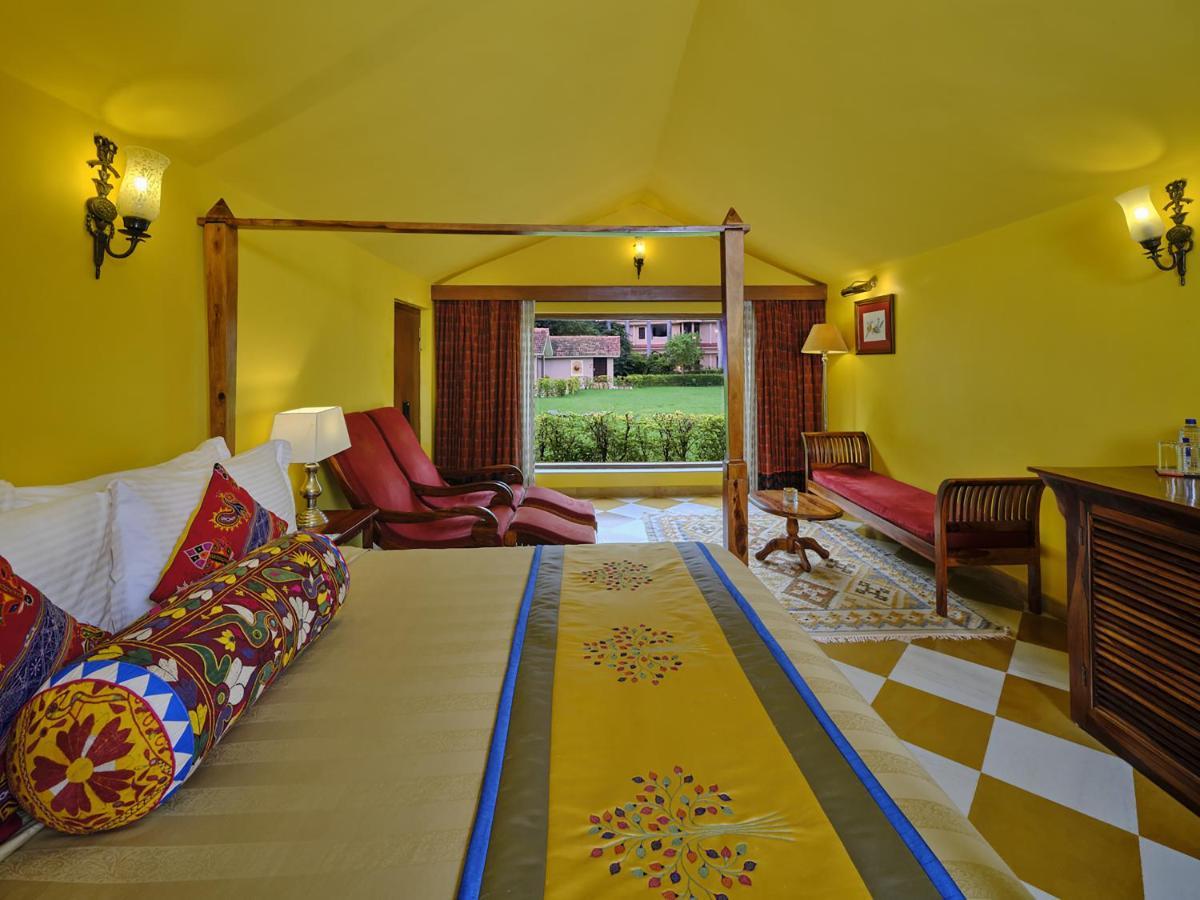 Juesta Rajputana Resort & Convention Centre, Udaipur Buitenkant foto
