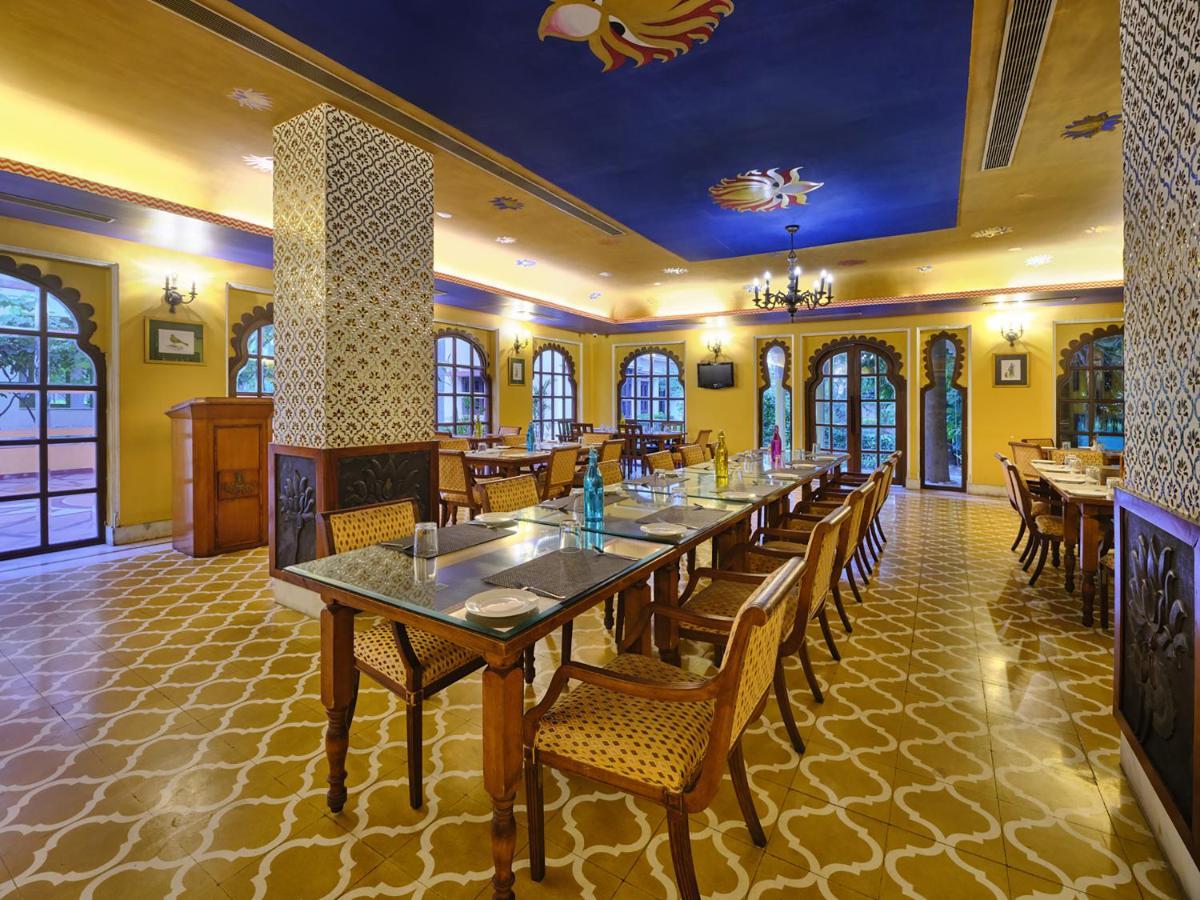 Juesta Rajputana Resort & Convention Centre, Udaipur Buitenkant foto