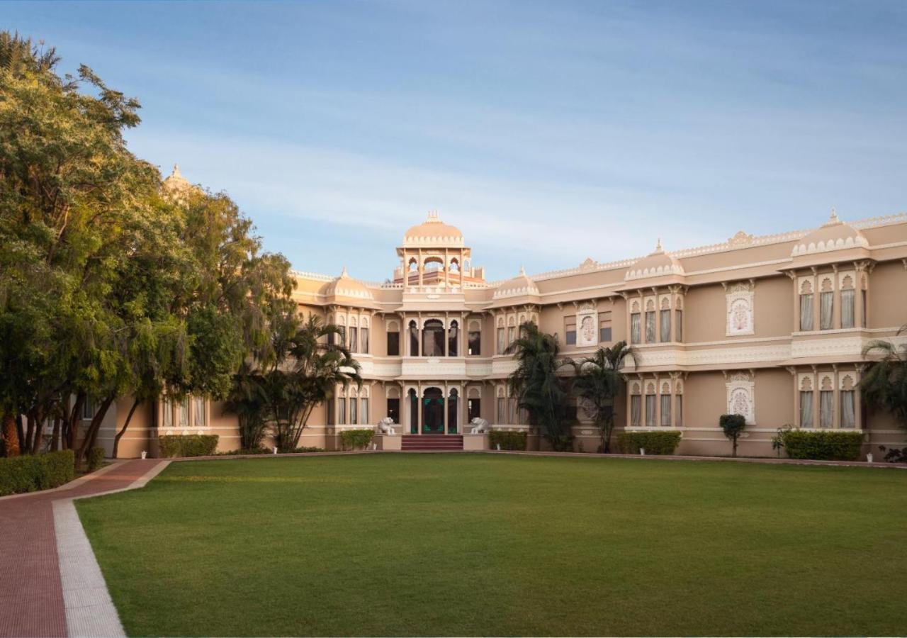 Juesta Rajputana Resort & Convention Centre, Udaipur Buitenkant foto