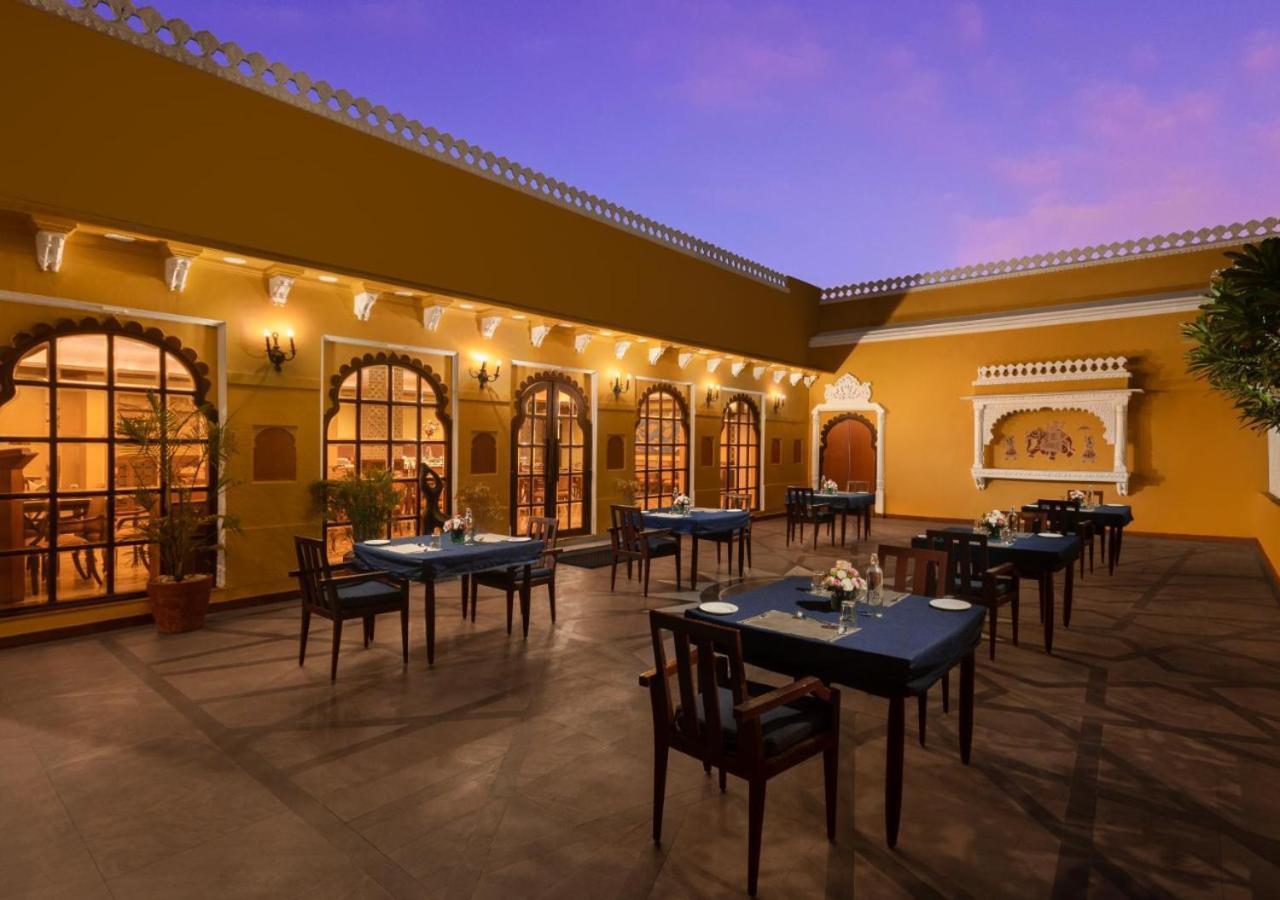 Juesta Rajputana Resort & Convention Centre, Udaipur Buitenkant foto