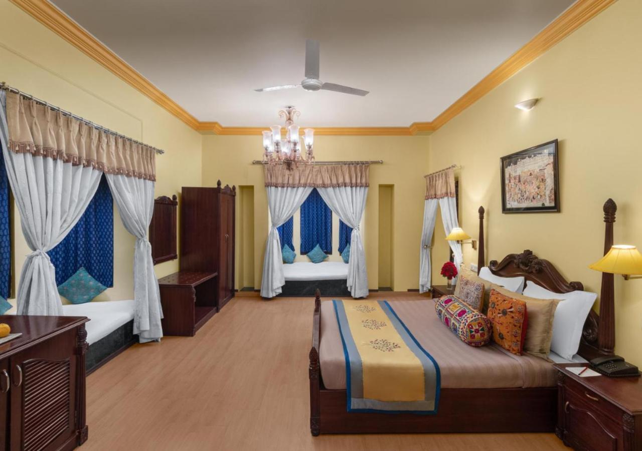 Juesta Rajputana Resort & Convention Centre, Udaipur Buitenkant foto