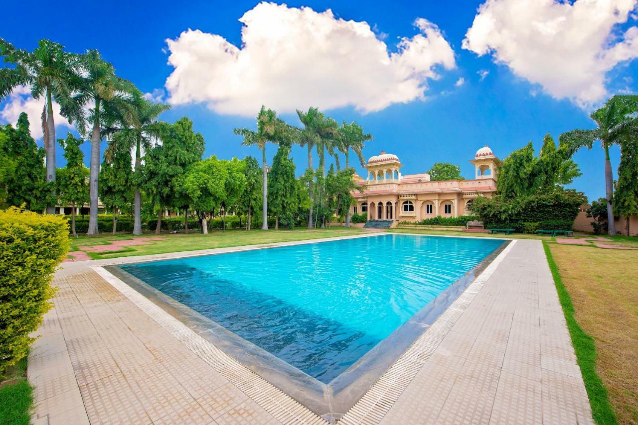 Juesta Rajputana Resort & Convention Centre, Udaipur Buitenkant foto
