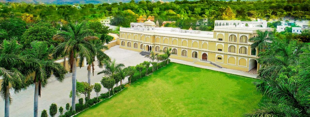 Juesta Rajputana Resort & Convention Centre, Udaipur Buitenkant foto